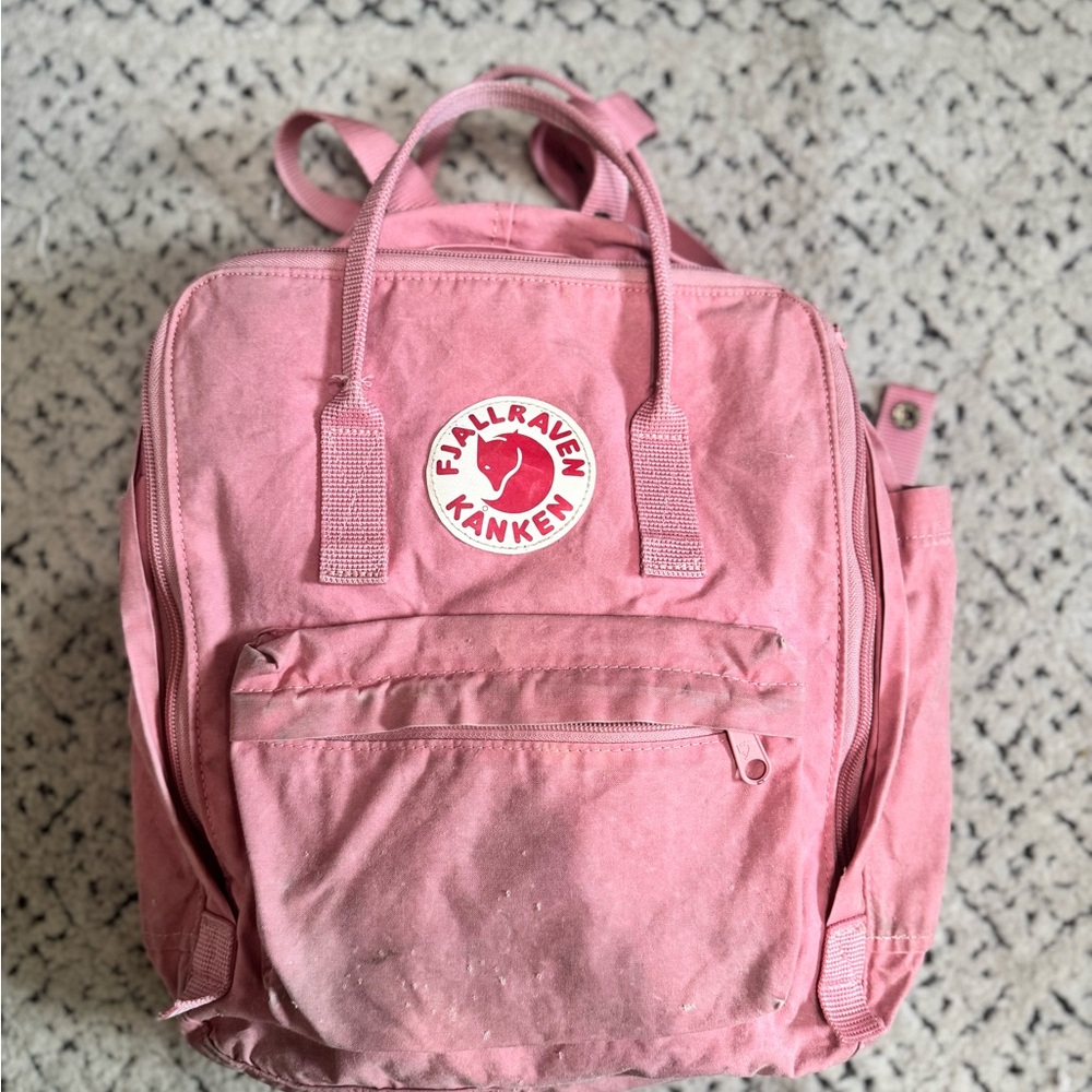 Fjallraven Kånken Dusty Pink Backpack